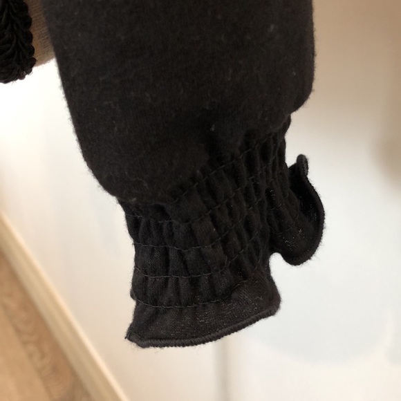 🎄Heart hips black long sleeve top with frills SZ L - Picture 3 of 8